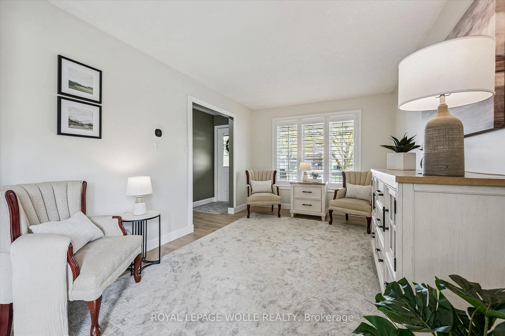 Photo 2 of 33 Kingfisher Drive, Woolwich — HOMEH
