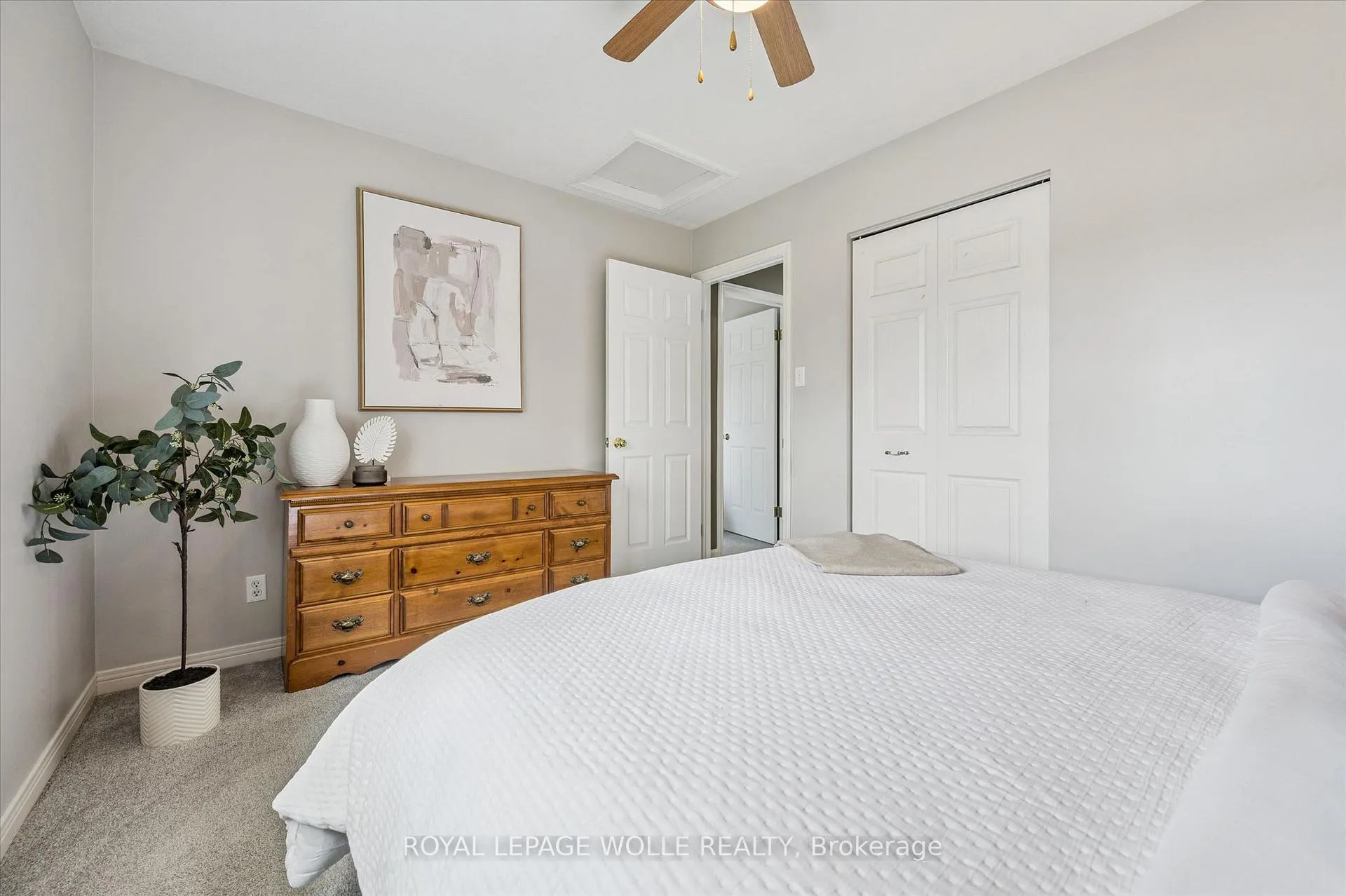Photo 12 of 33 Kingfisher Drive, Woolwich — HOMEH