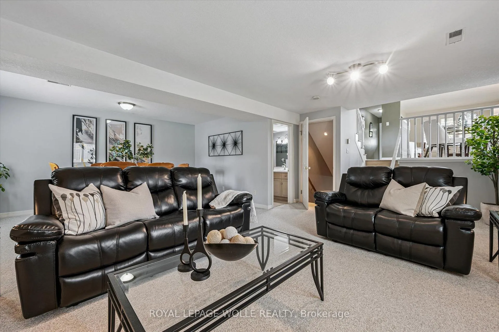 Photo 18 of 33 Kingfisher Drive, Woolwich — HOMEH