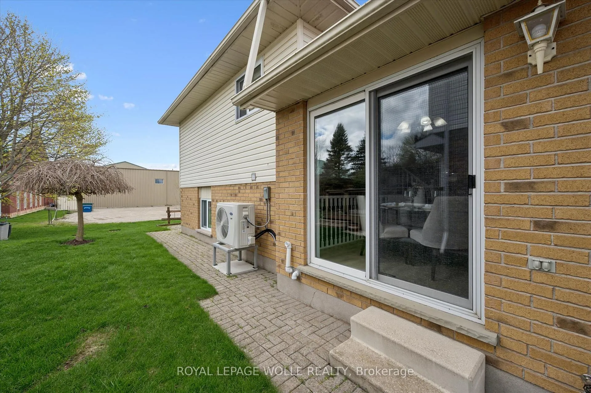 Photo 25 of 33 Kingfisher Drive, Woolwich — HOMEH