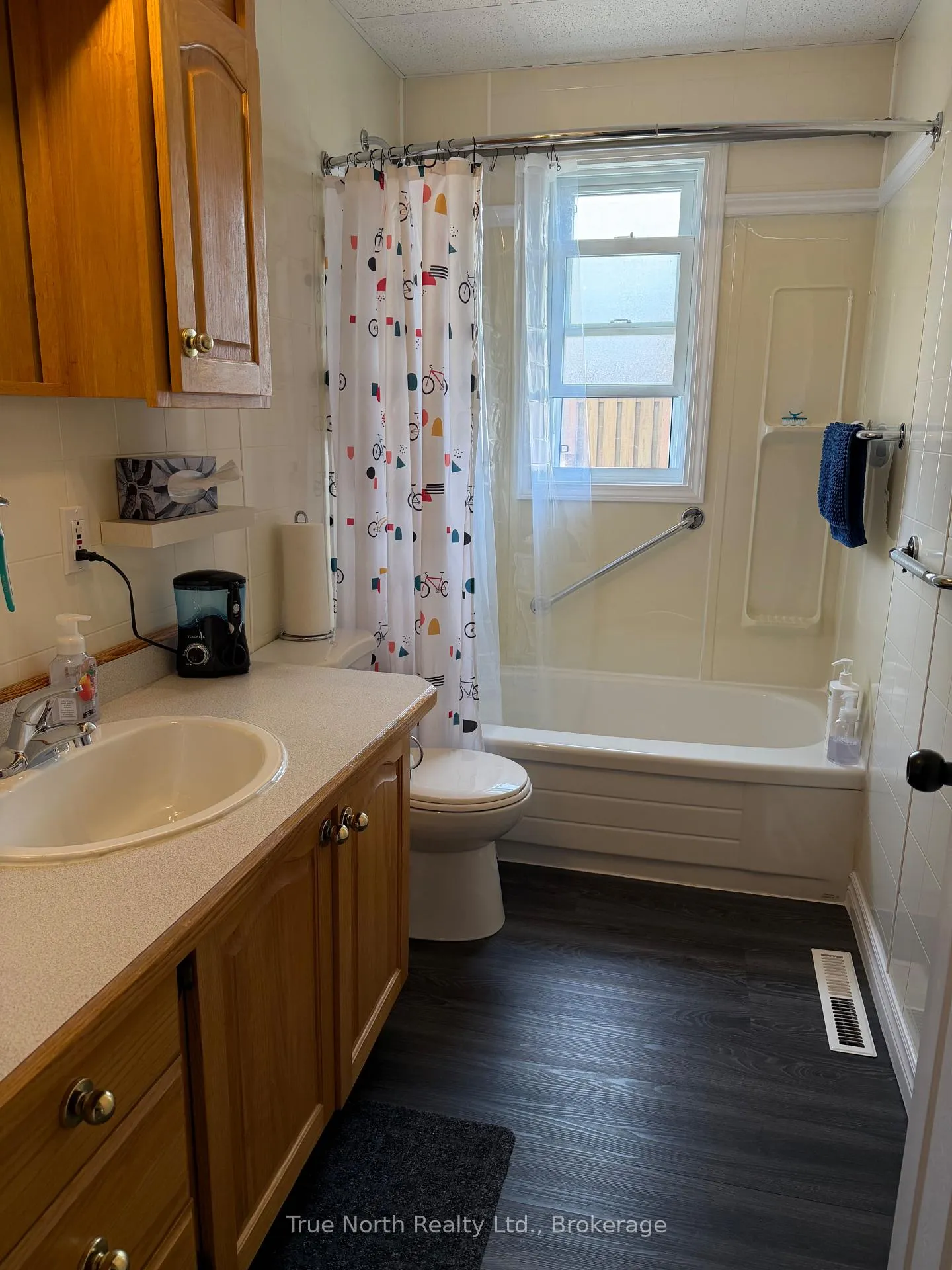 Photo 10 of 3 Nelson Avenue, Kapuskasing — HOMEH