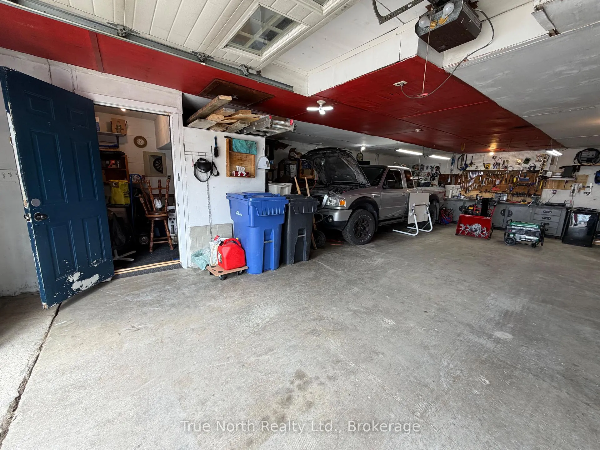 Photo 24 of 3 Nelson Avenue, Kapuskasing — HOMEH