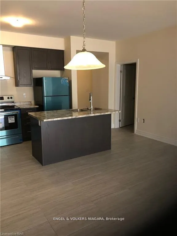 Photo 9 of 4419 Shuttleworth Drive, Niagara Falls, Lyons Creek — HOMEH