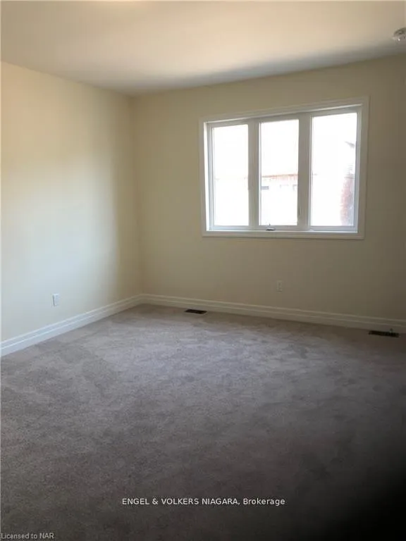 Photo 12 of 4419 Shuttleworth Drive, Niagara Falls, Lyons Creek — HOMEH