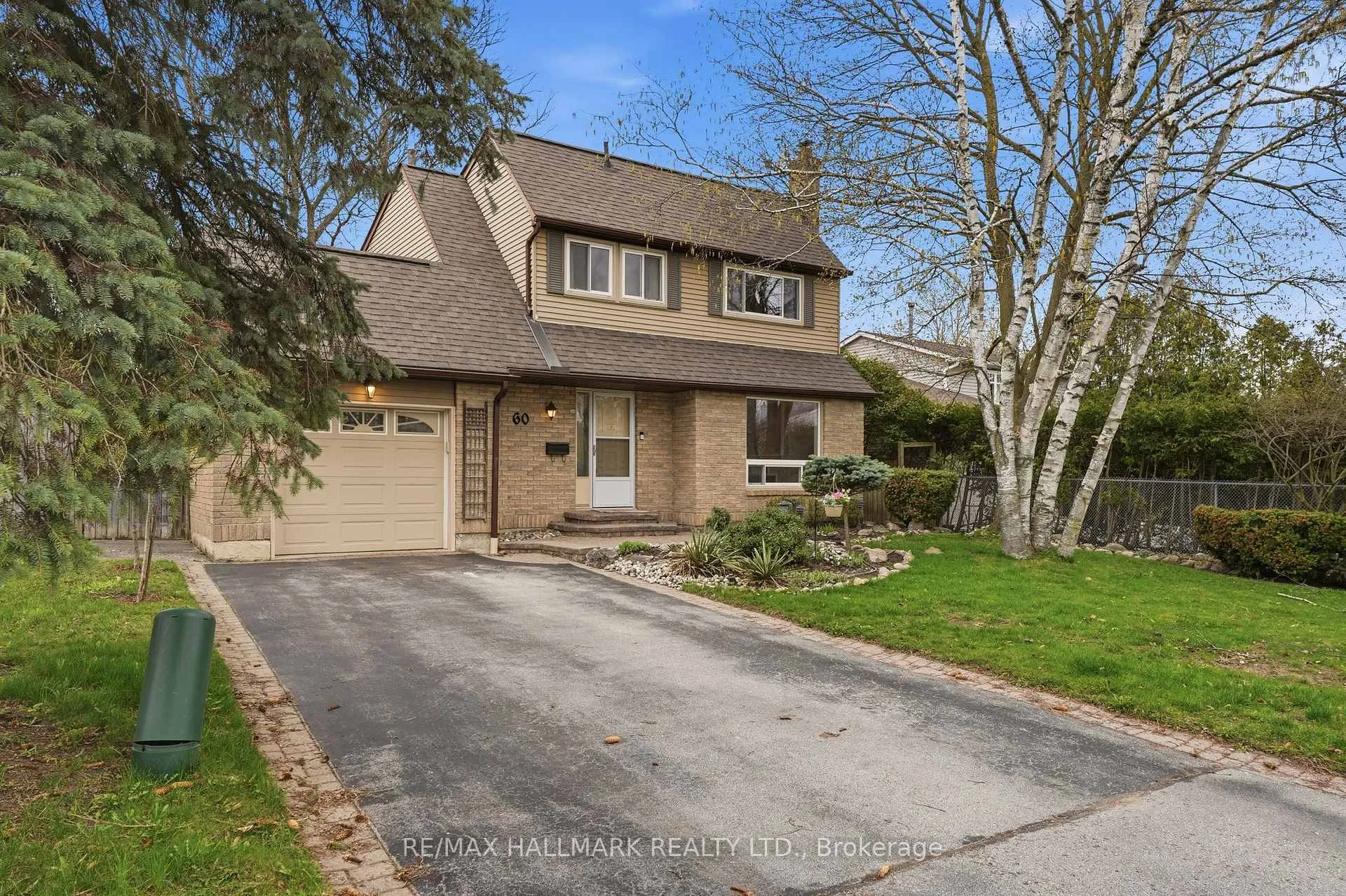 Photo 2 of 60 Nisbet Drive, Aurora, Aurora Highlands — HOMEH