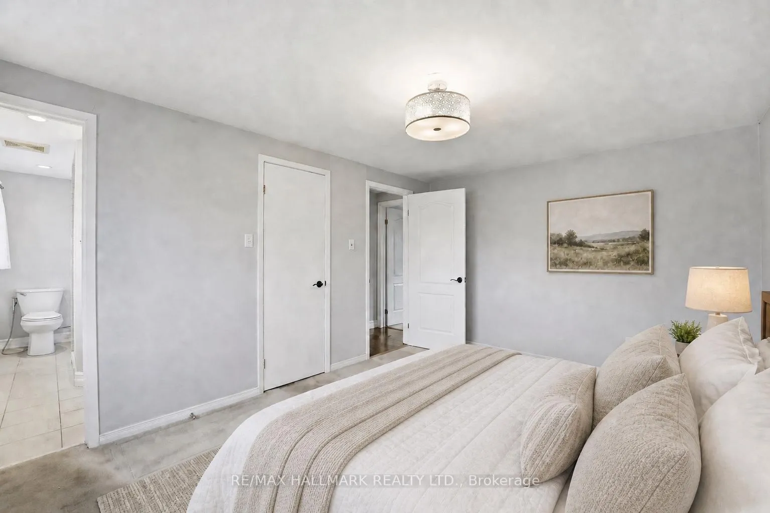Photo 7 of 60 Nisbet Drive, Aurora, Aurora Highlands — HOMEH