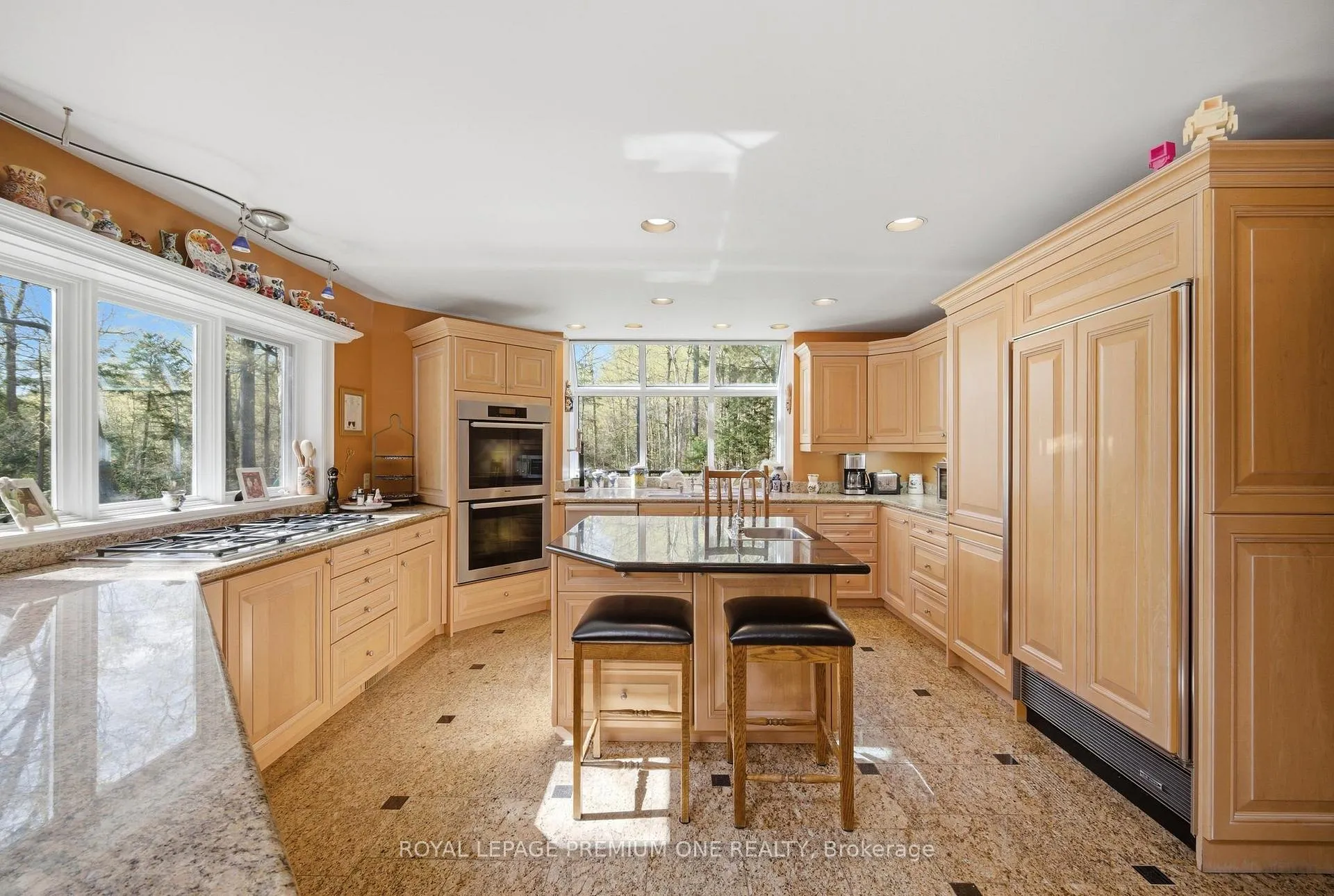 Photo 7 of 72 Golf Avenue, Vaughan, East Woodbridge — HOMEH