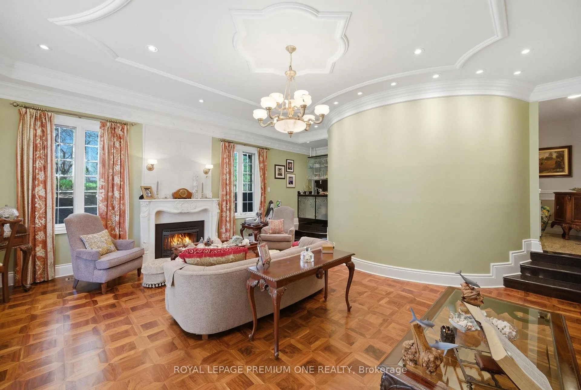 Photo 12 of 72 Golf Avenue, Vaughan, East Woodbridge — HOMEH