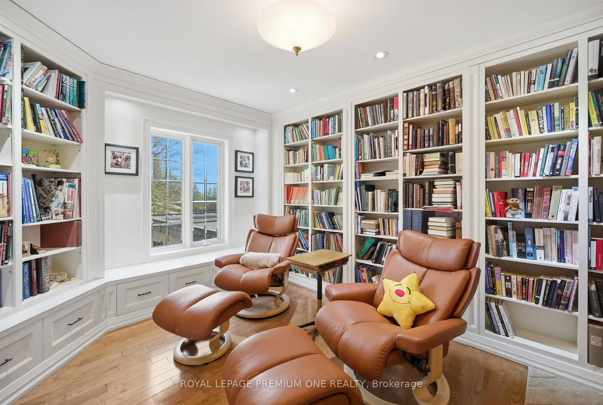 Photo 16 of 72 Golf Avenue, Vaughan, East Woodbridge — HOMEH