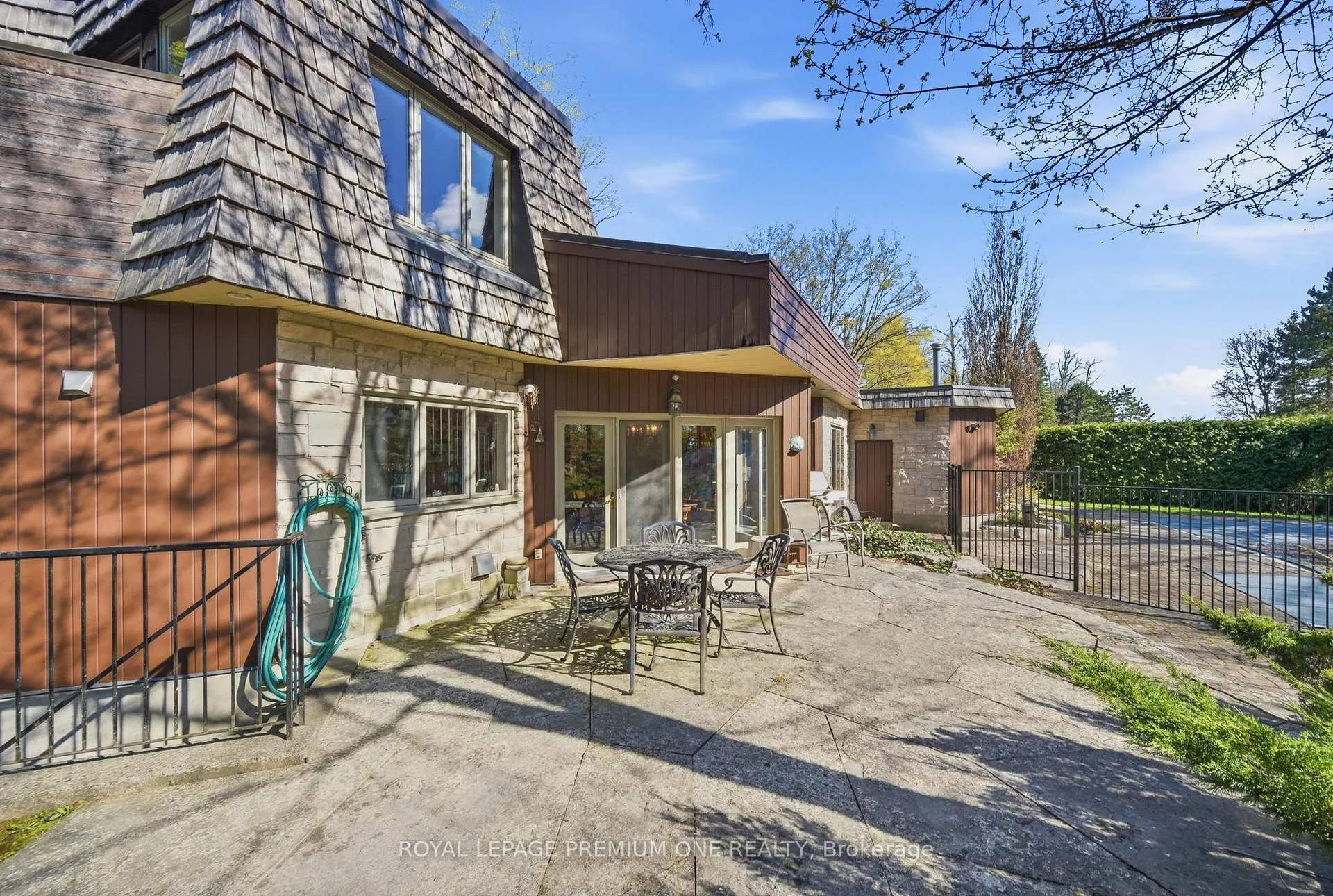 Photo 19 of 72 Golf Avenue, Vaughan, East Woodbridge — HOMEH