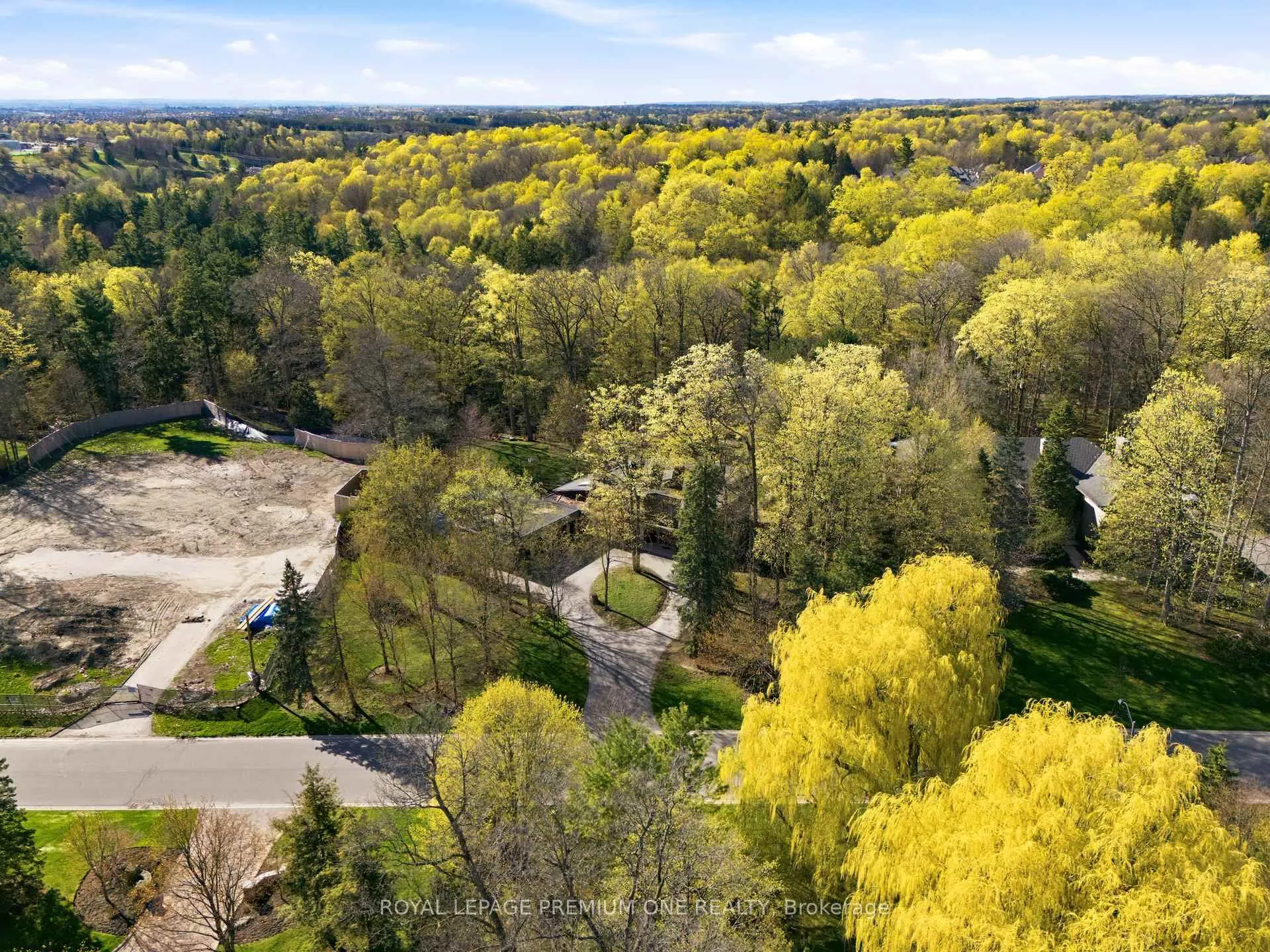 Photo 31 of 72 Golf Avenue, Vaughan, East Woodbridge — HOMEH