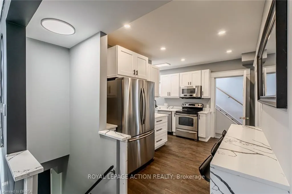 Photo 16 of 42 East 31st Street, Hamilton, Raleigh — HOMEH