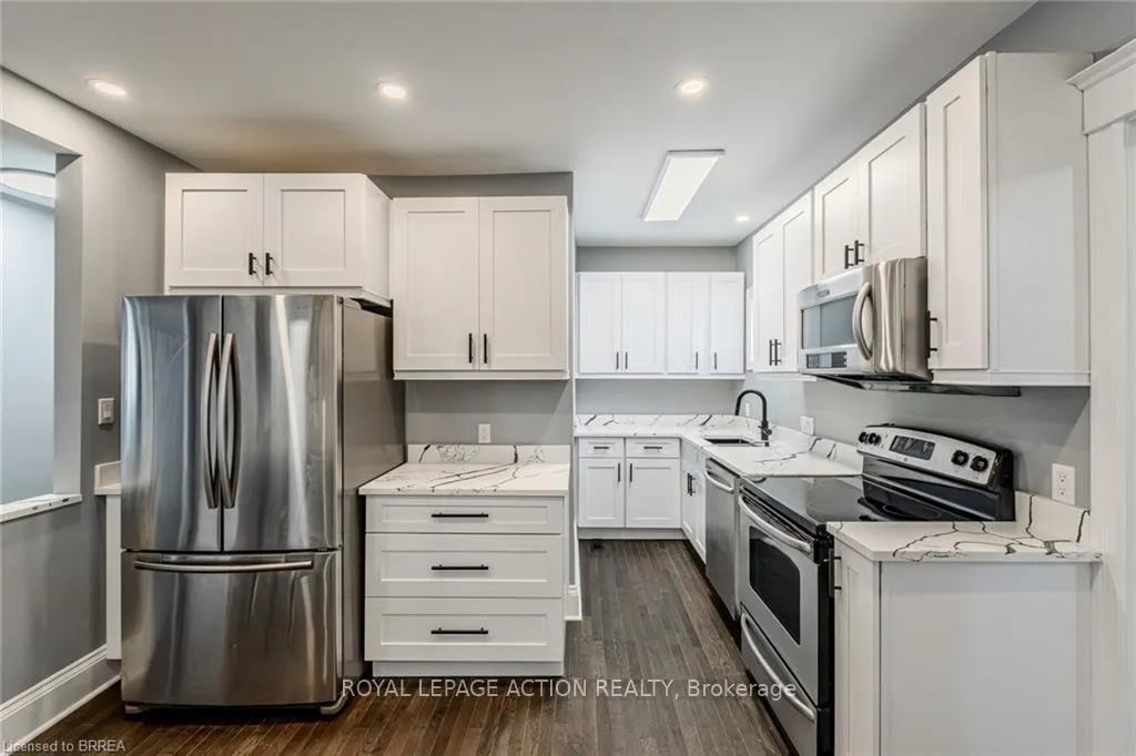 Photo 17 of 42 East 31st Street, Hamilton, Raleigh — HOMEH
