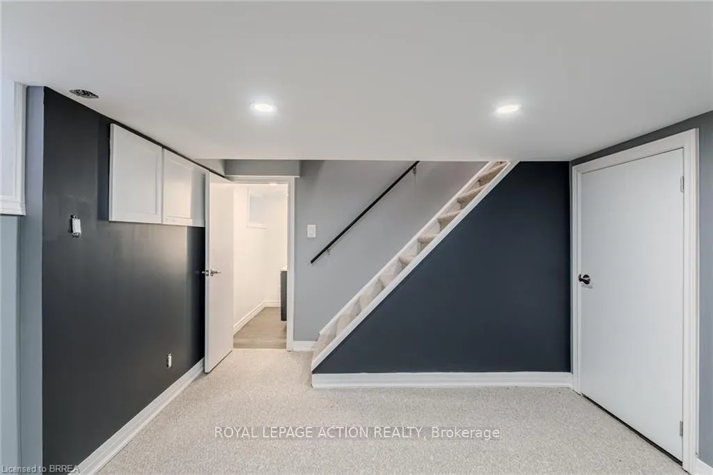 Photo 22 of 42 East 31st Street, Hamilton, Raleigh — HOMEH
