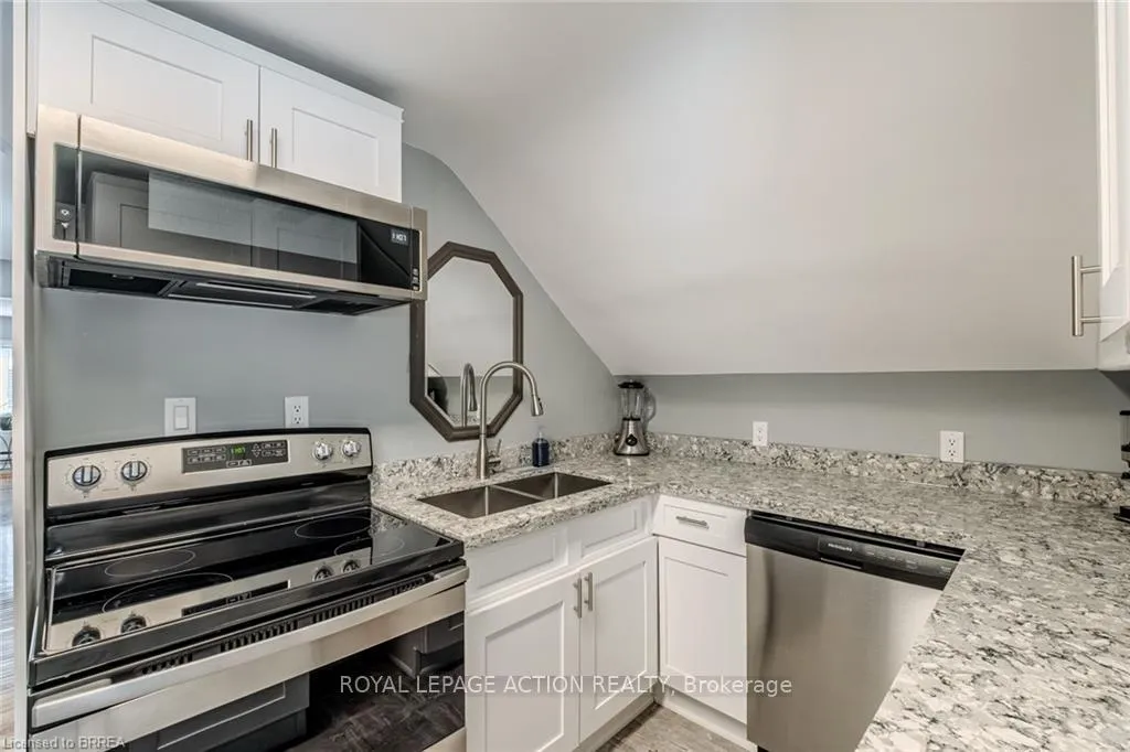 Photo 32 of 42 East 31st Street, Hamilton, Raleigh — HOMEH