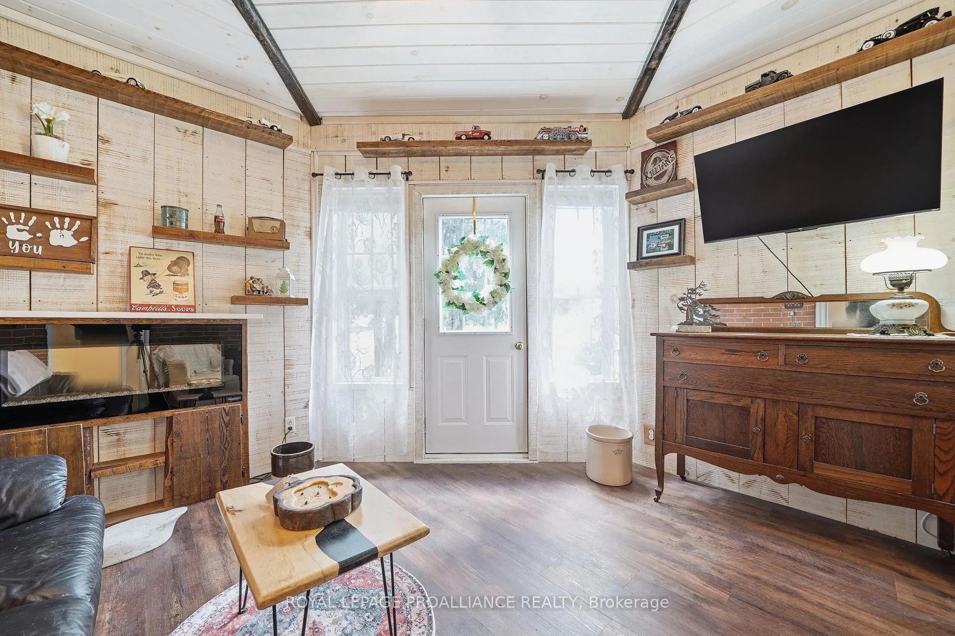 Photo 6 of 154 St Lawrence Street W, Madoc — HOMEH