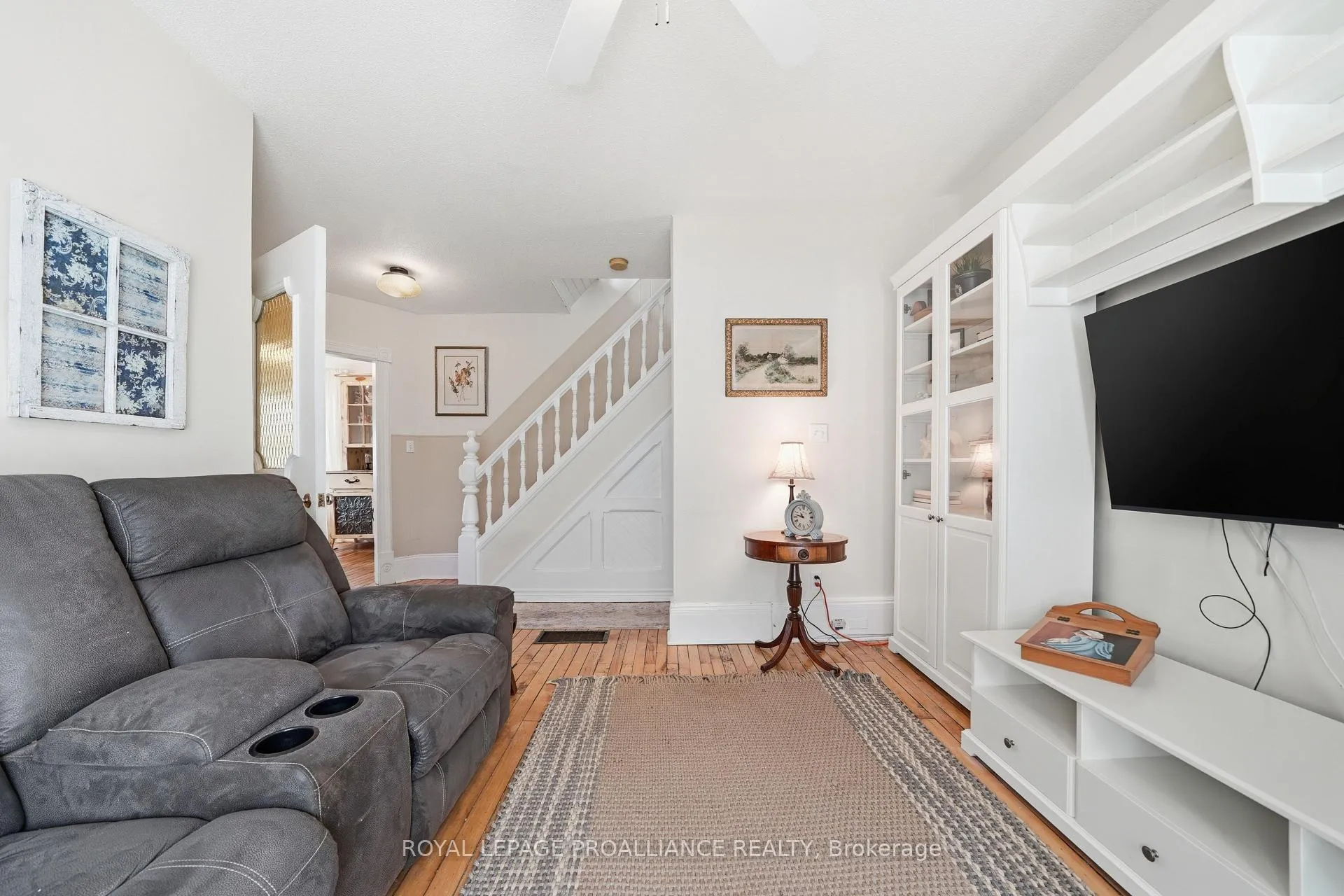 Photo 8 of 154 St Lawrence Street W, Madoc — HOMEH