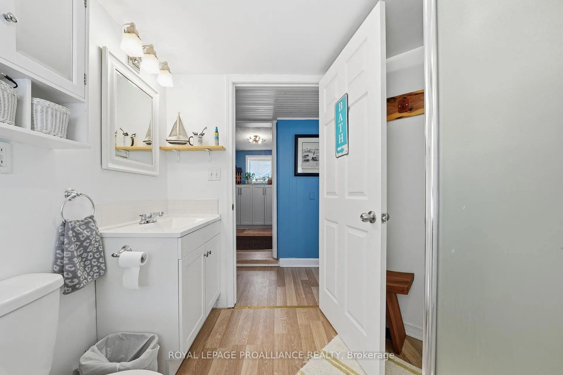 Photo 19 of 154 St Lawrence Street W, Madoc — HOMEH