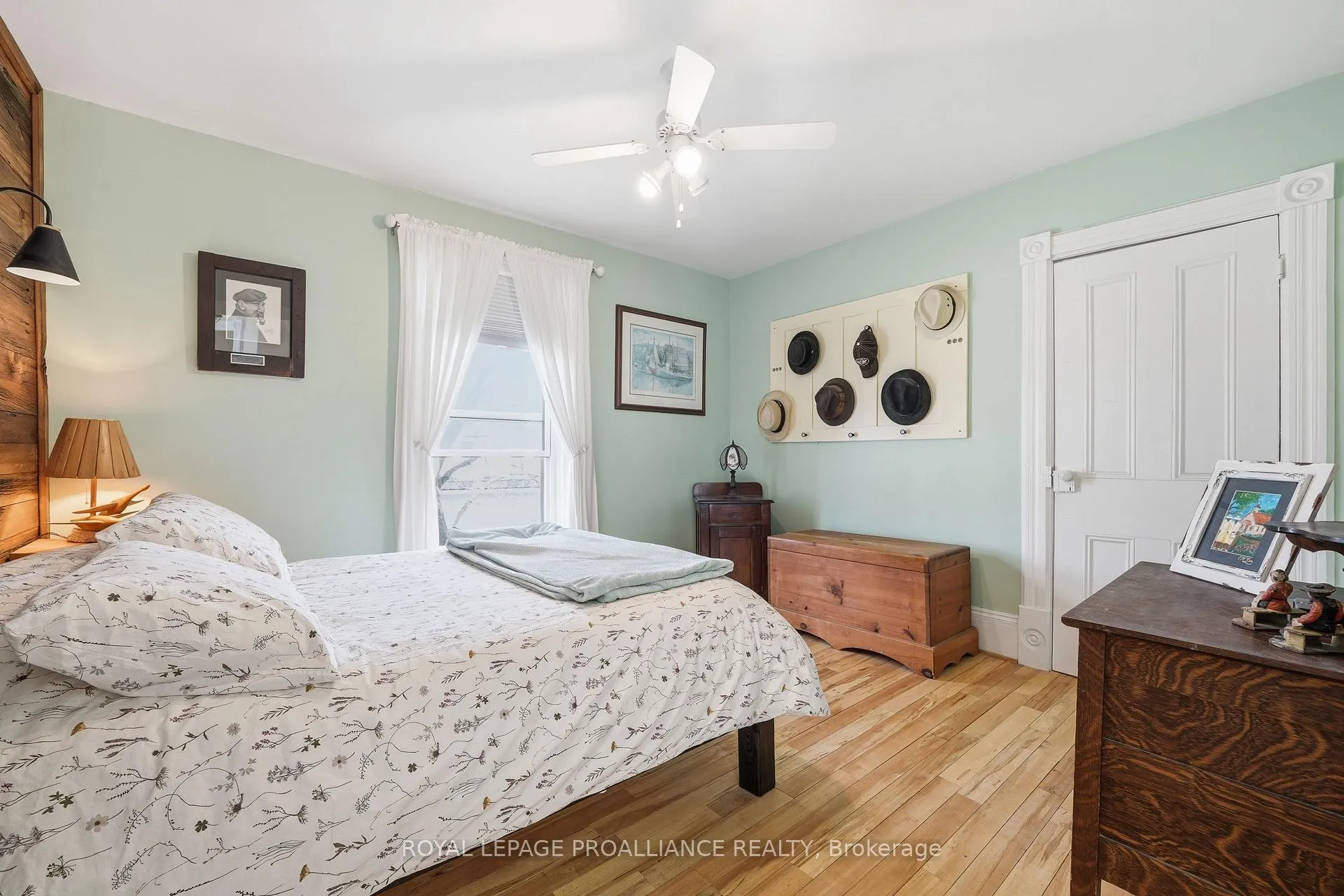 Photo 28 of 154 St Lawrence Street W, Madoc — HOMEH