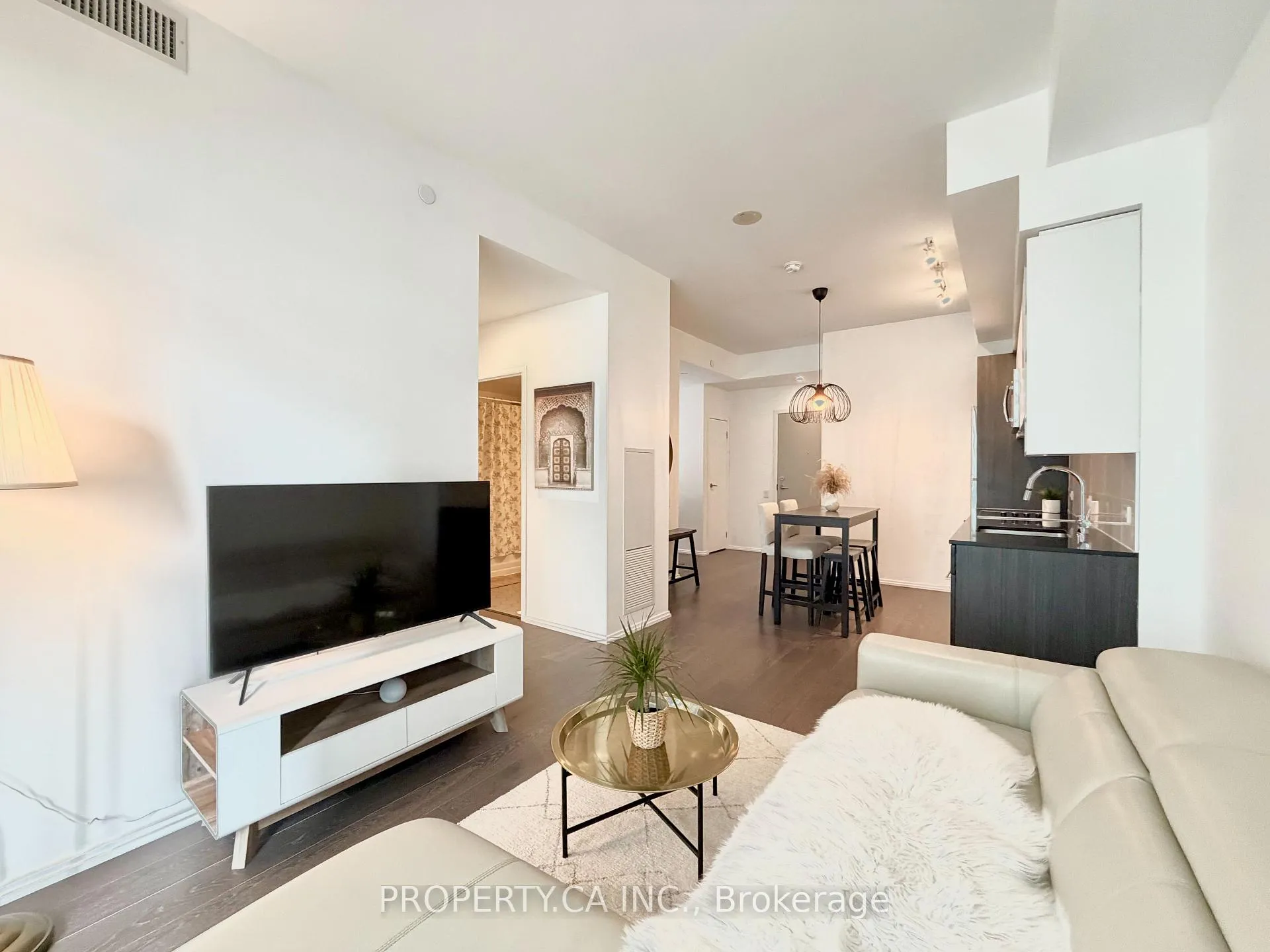 Photo 1 of Unit 2007, 68 Shuter Street, Toronto, Church-Yonge Corridor — HOMEH