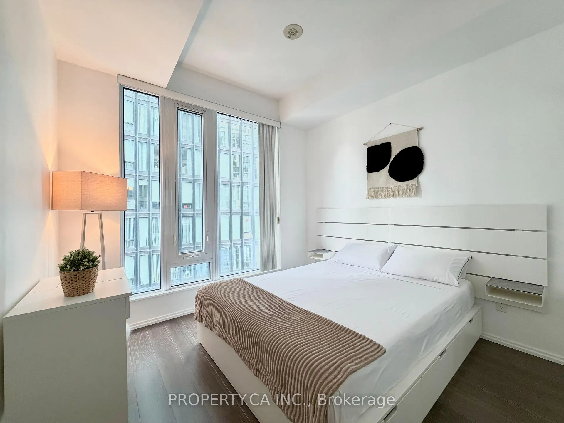 Photo 15 of Unit 2007, 68 Shuter Street, Toronto, Church-Yonge Corridor — HOMEH
