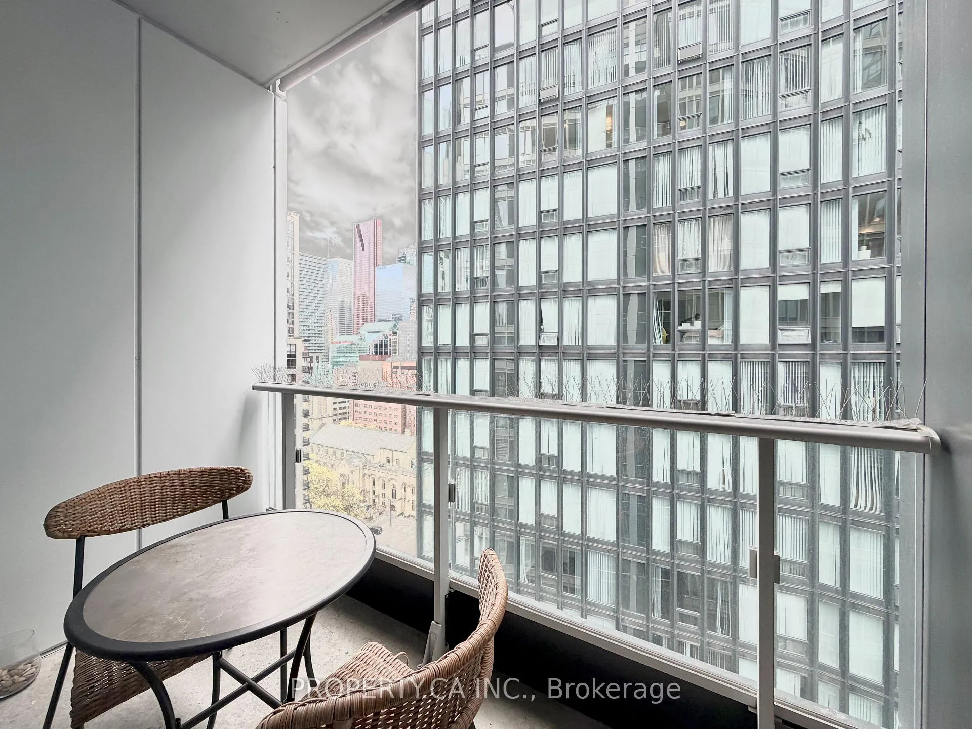 Photo 23 of Unit 2007, 68 Shuter Street, Toronto, Church-Yonge Corridor — HOMEH