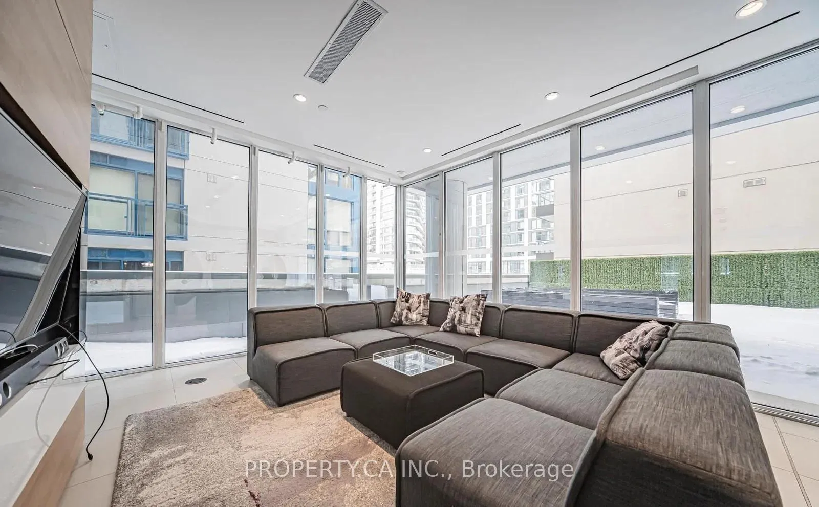 Photo 27 of Unit 2007, 68 Shuter Street, Toronto, Church-Yonge Corridor — HOMEH