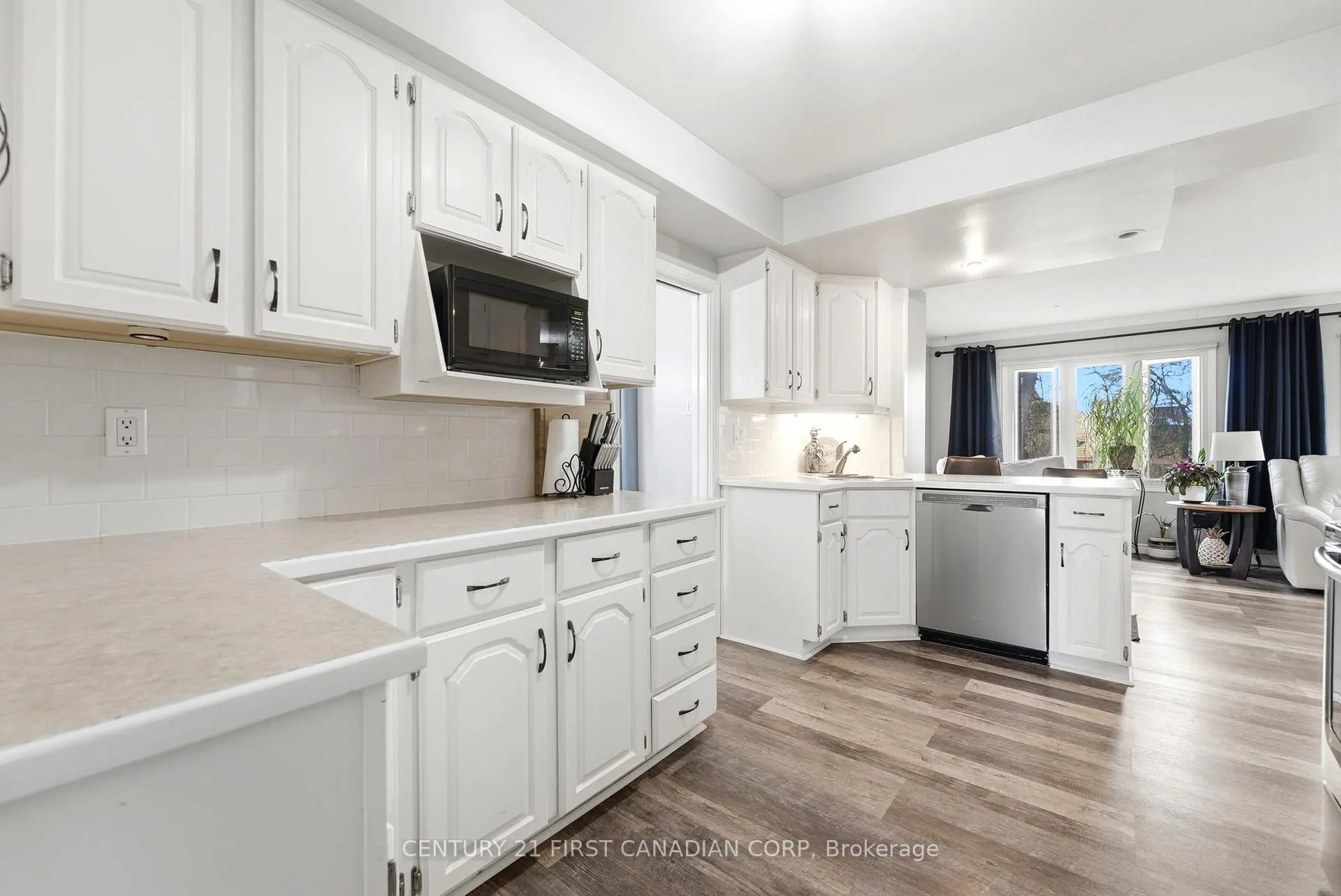 Photo 10 of 25 Glanworth Avenue, St. Thomas — HOMEH