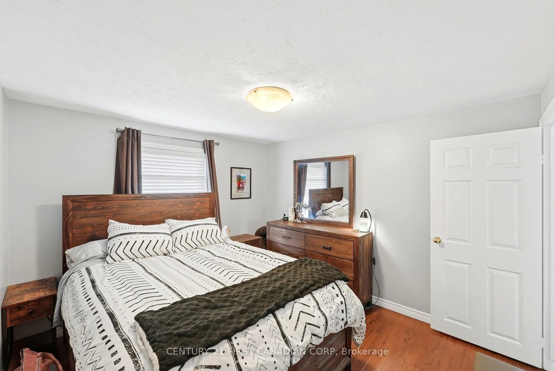 Photo 15 of 25 Glanworth Avenue, St. Thomas — HOMEH