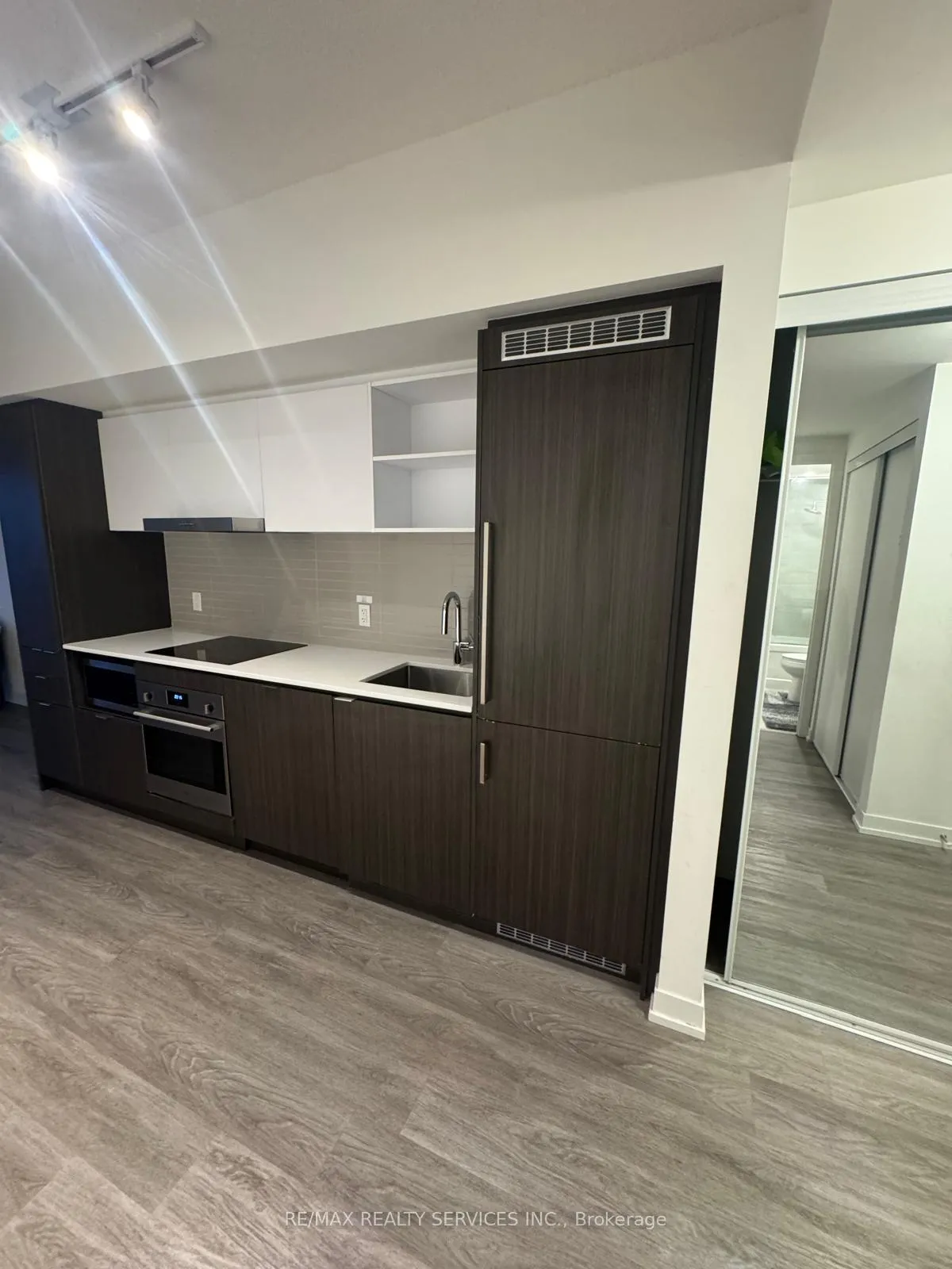 Photo 9 of Unit 4503, 55 Copper Street, Toronto, Waterfront Communities — HOMEH