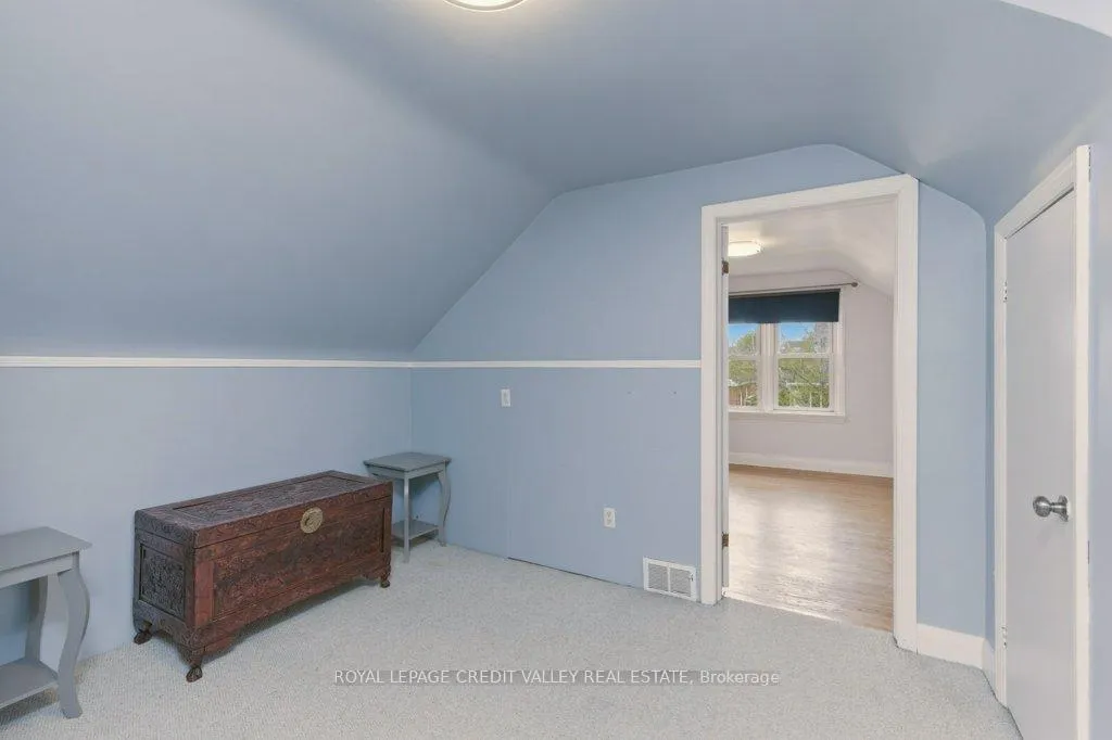 Photo 21 of 117 Glencarry Avenue, Hamilton, Glenview — HOMEH