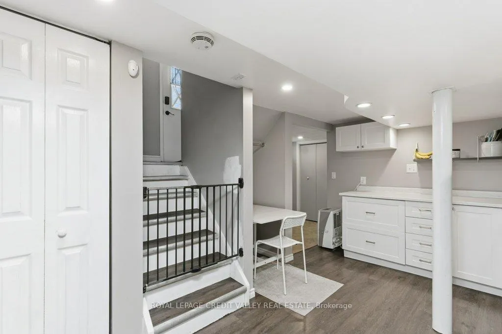 Photo 27 of 117 Glencarry Avenue, Hamilton, Glenview — HOMEH