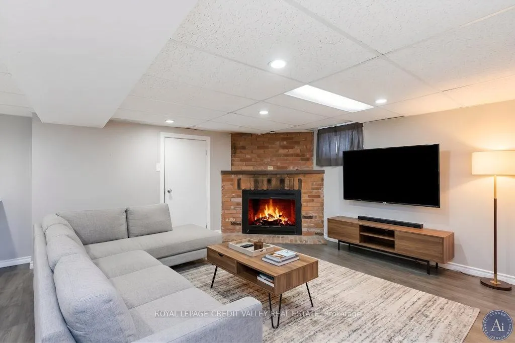 Photo 29 of 117 Glencarry Avenue, Hamilton, Glenview — HOMEH