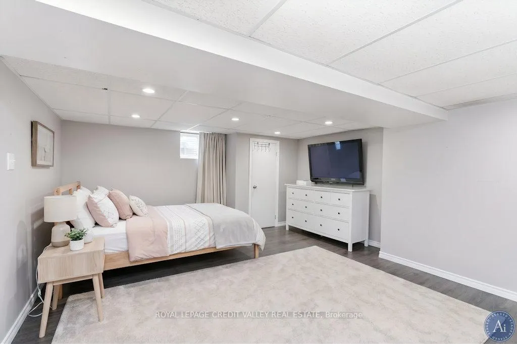 Photo 31 of 117 Glencarry Avenue, Hamilton, Glenview — HOMEH