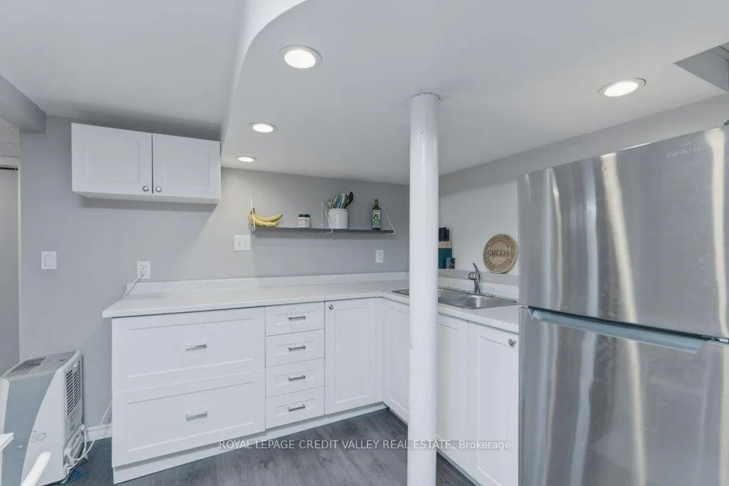 Photo 33 of 117 Glencarry Avenue, Hamilton, Glenview — HOMEH