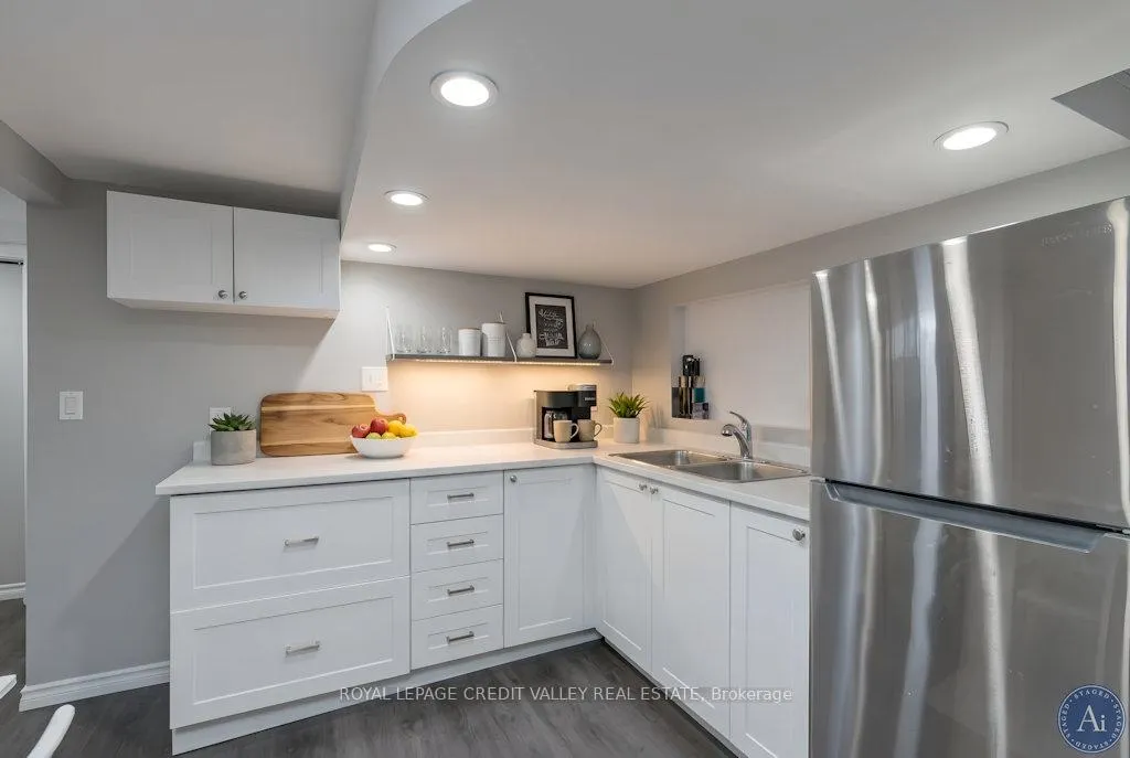 Photo 34 of 117 Glencarry Avenue, Hamilton, Glenview — HOMEH