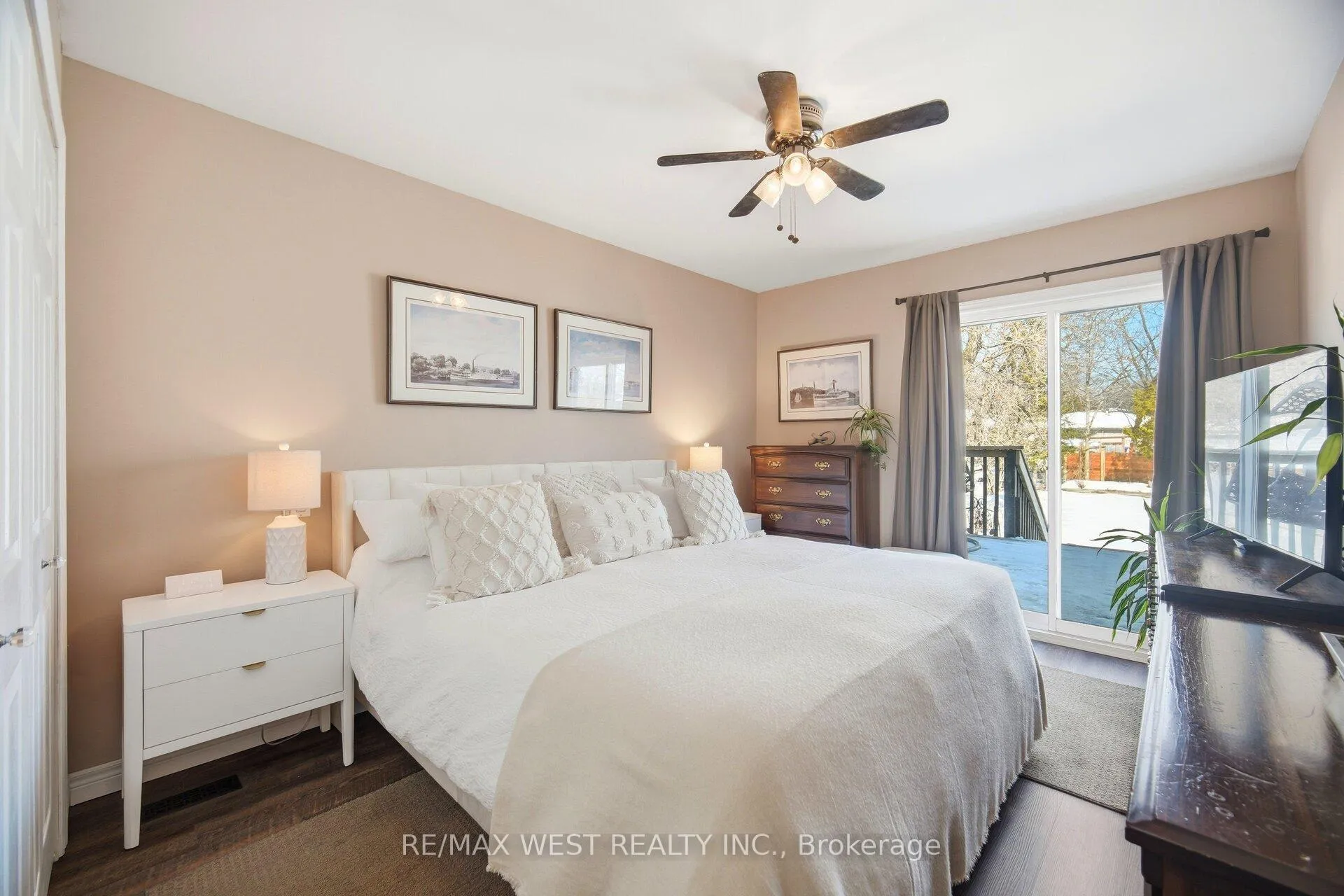 Photo 14 of 924 Vicrol Drive, Innisfil, Alcona — HOMEH