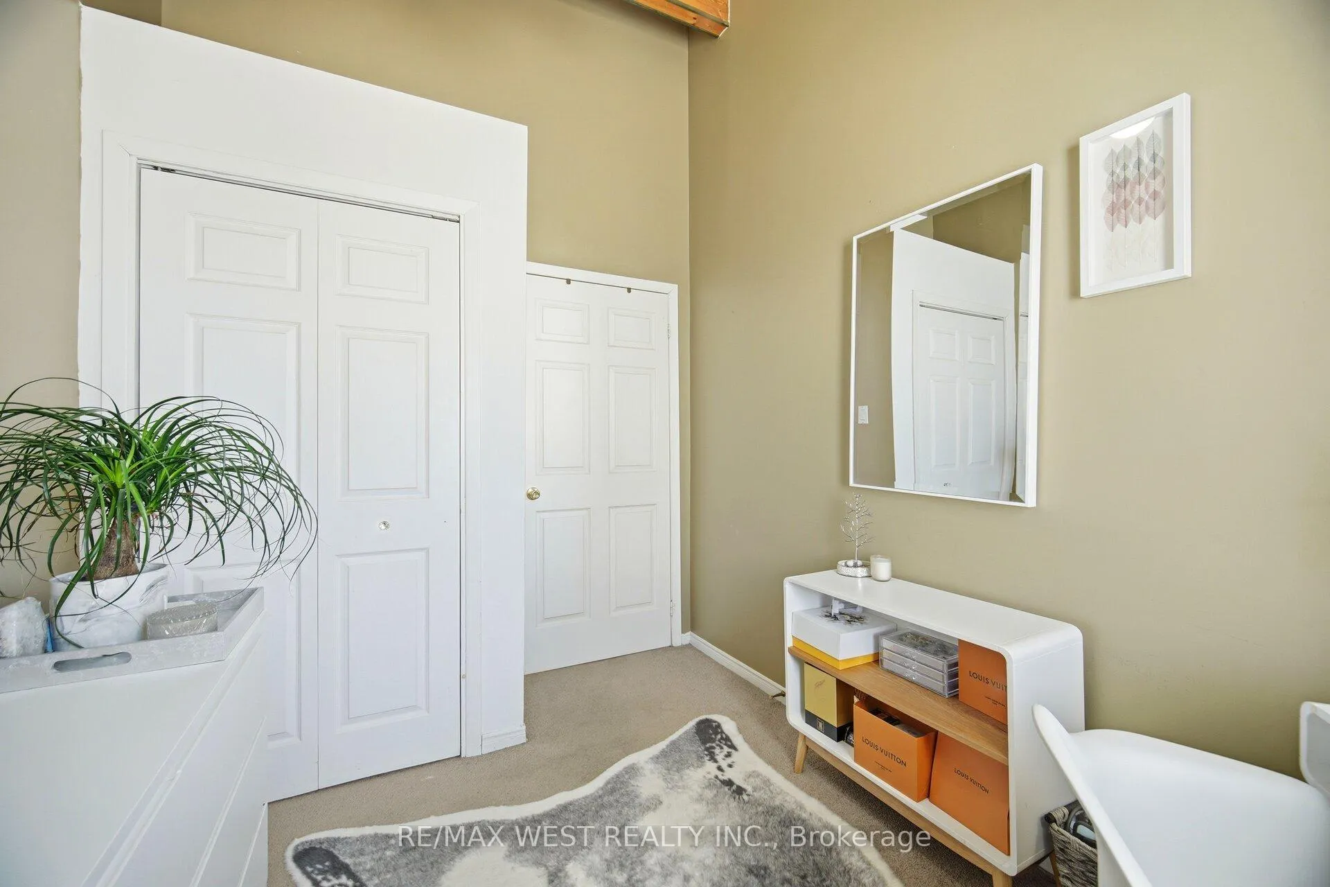 Photo 20 of 924 Vicrol Drive, Innisfil, Alcona — HOMEH