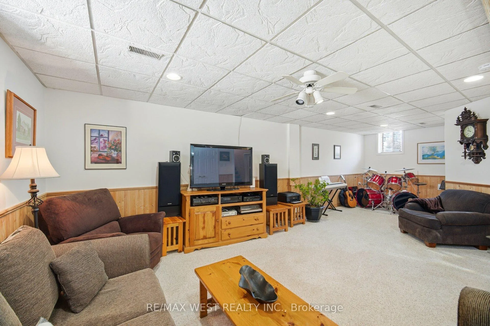 Photo 24 of 924 Vicrol Drive, Innisfil, Alcona — HOMEH