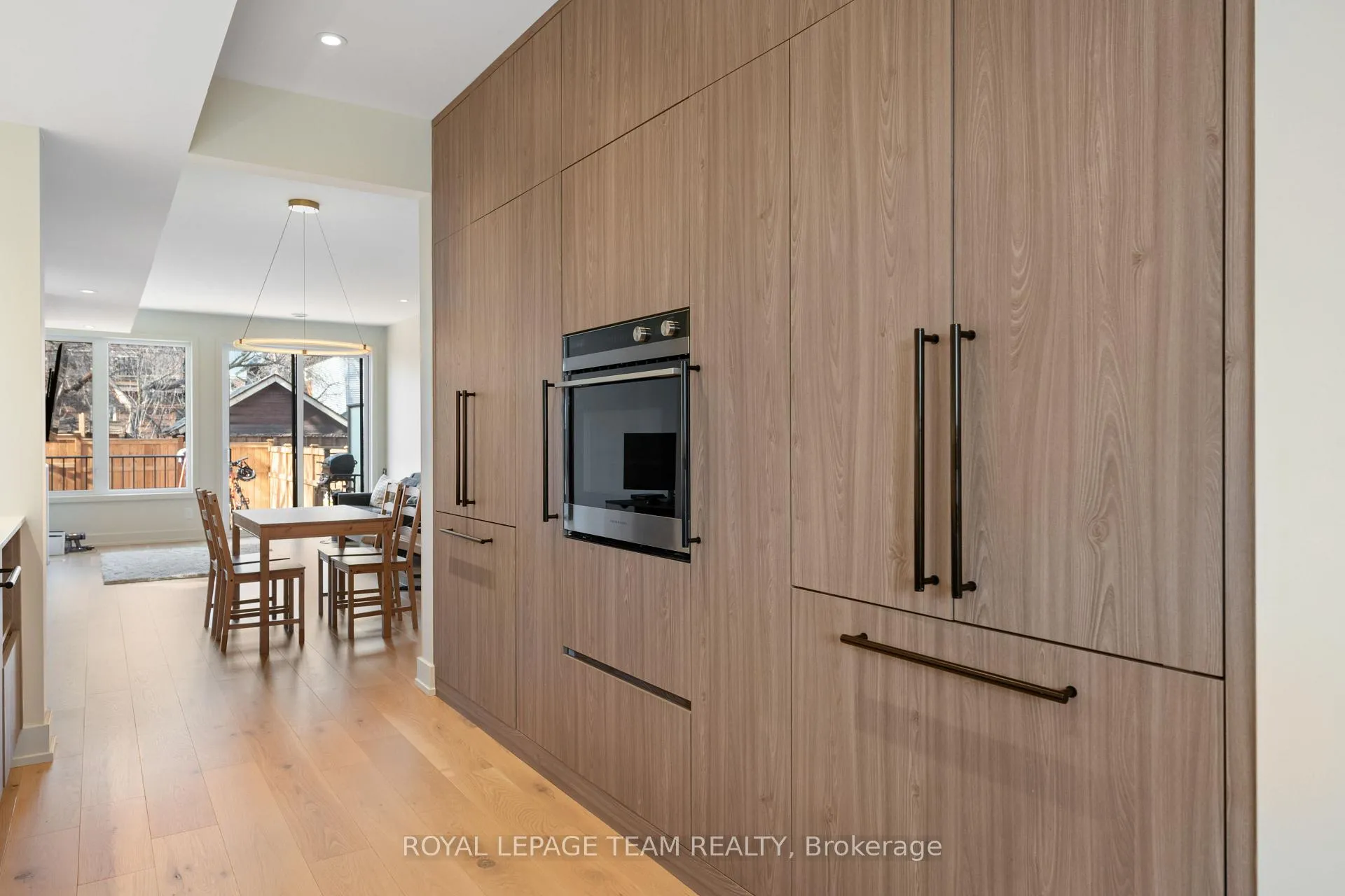 Photo 14 of Unit B, 13 Fifth Avenue, Ottawa, Glebe — HOMEH
