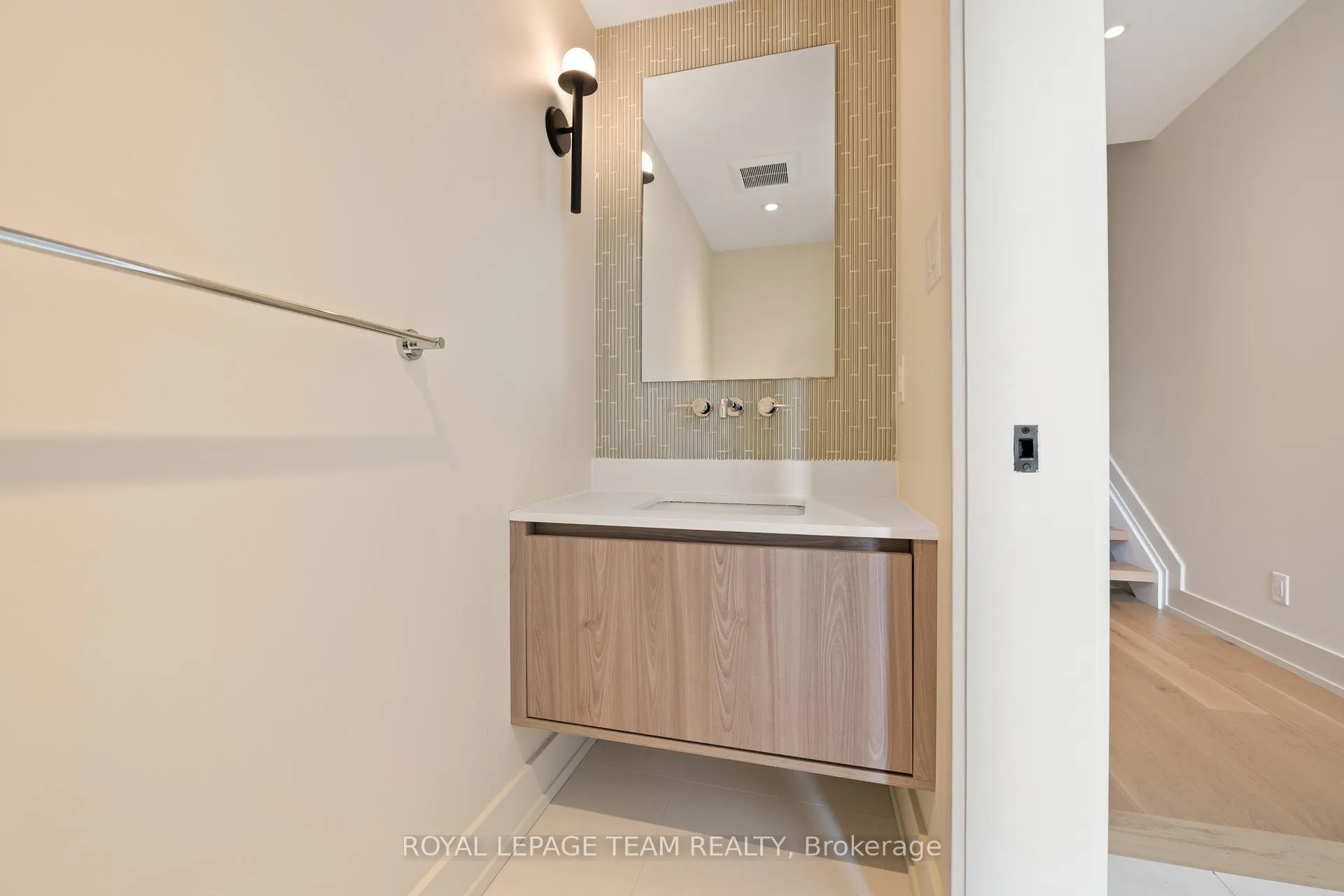 Photo 29 of Unit B, 13 Fifth Avenue, Ottawa, Glebe — HOMEH