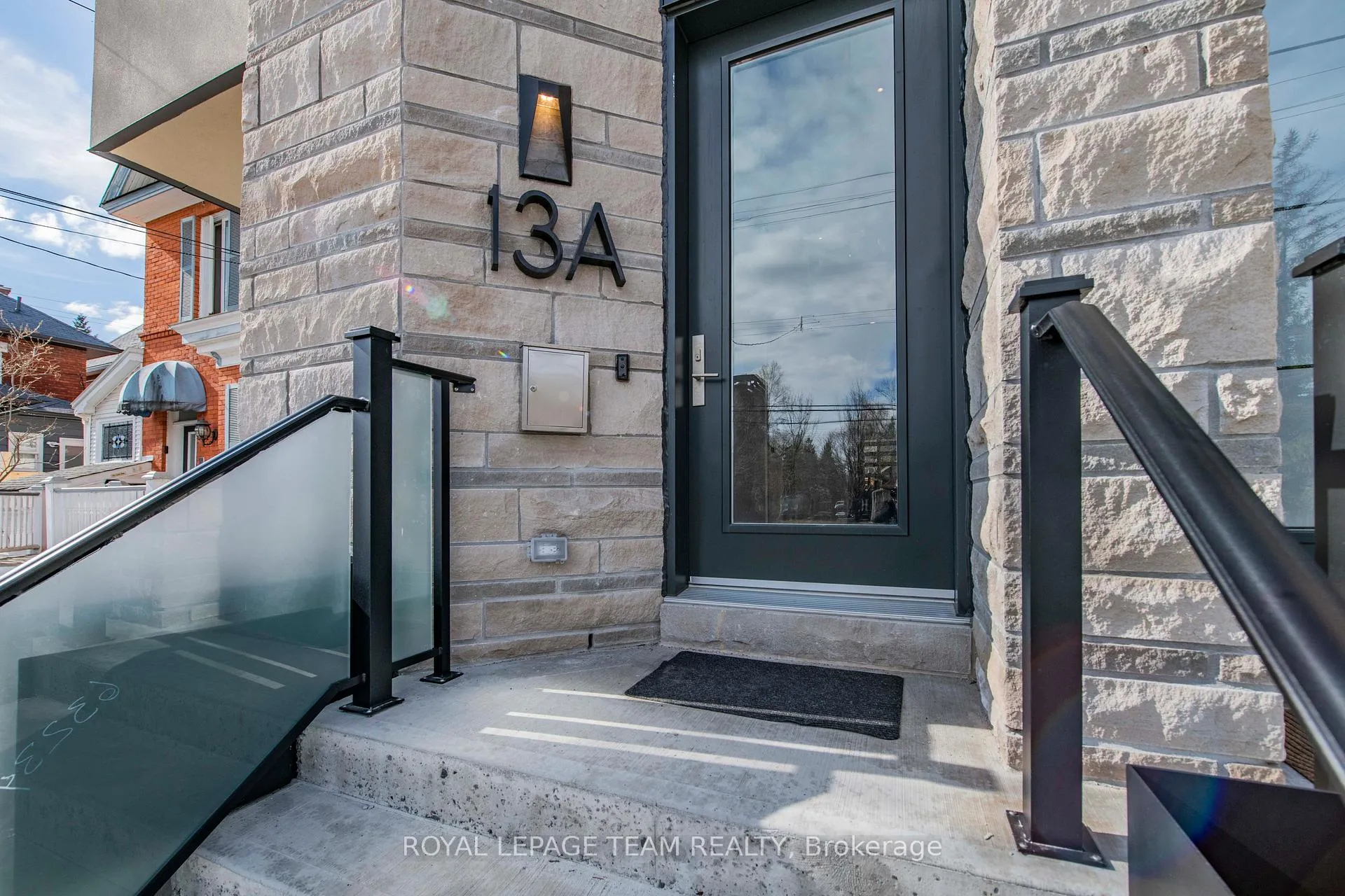 Photo 34 of Unit B, 13 Fifth Avenue, Ottawa, Glebe — HOMEH