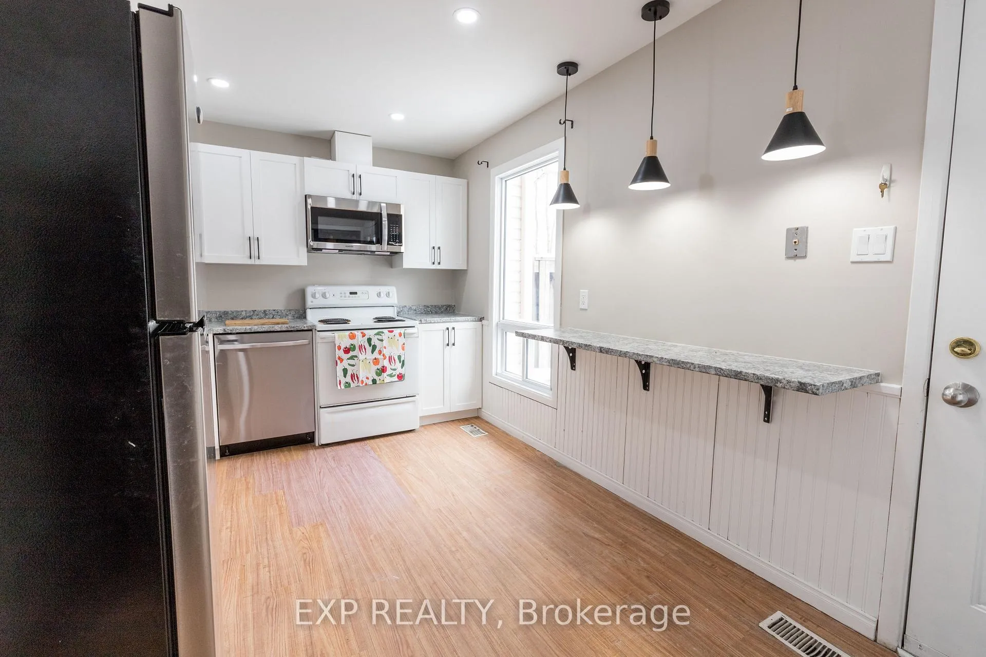 Photo 5 of Unit 13, 1294 Cahill Drive, Ottawa, South Keys — HOMEH
