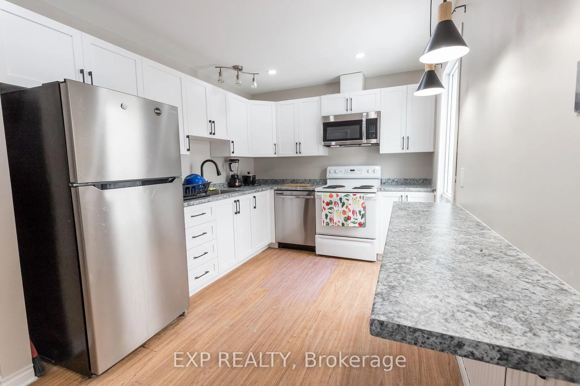 Photo 6 of Unit 13, 1294 Cahill Drive, Ottawa, South Keys — HOMEH