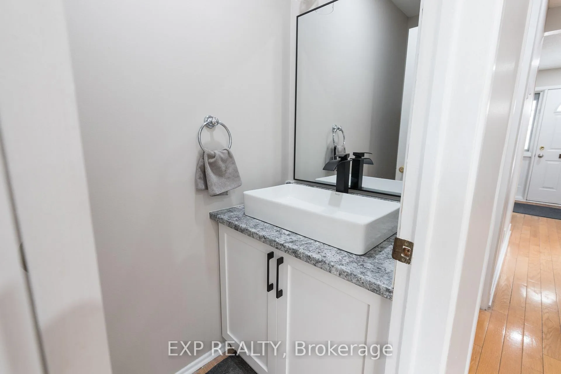 Photo 9 of Unit 13, 1294 Cahill Drive, Ottawa, South Keys — HOMEH