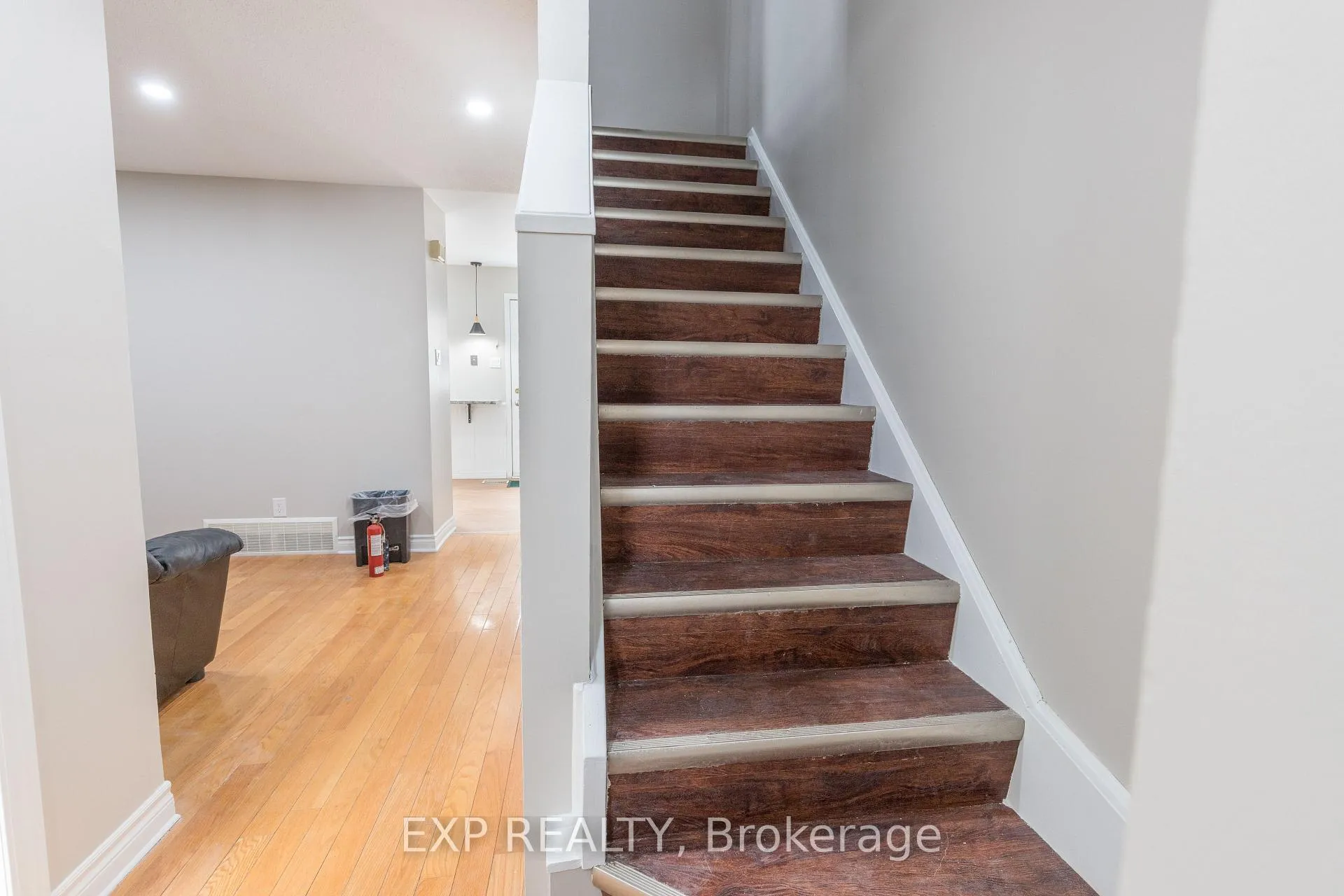 Photo 10 of Unit 13, 1294 Cahill Drive, Ottawa, South Keys — HOMEH