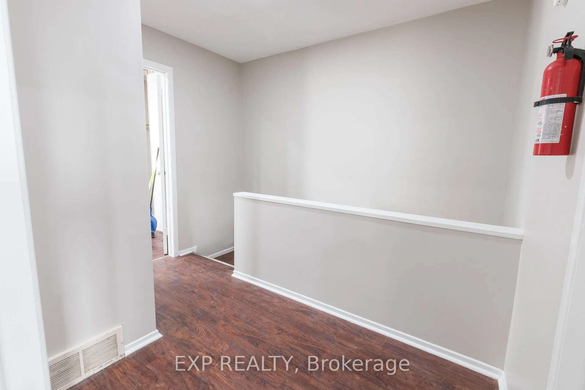 Photo 13 of Unit 13, 1294 Cahill Drive, Ottawa, South Keys — HOMEH