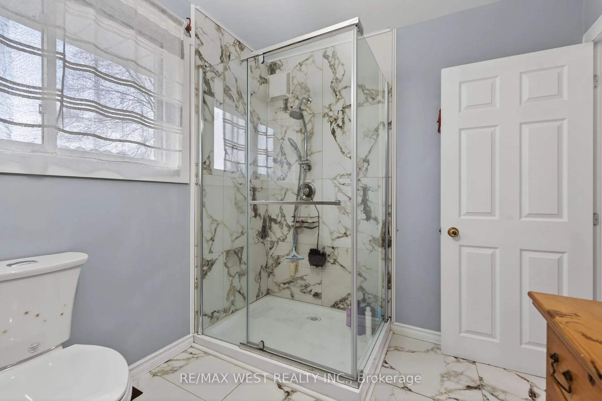 Photo 10 of 5571 Perth Road Crescent, Frontenac, Frontenac South — HOMEH