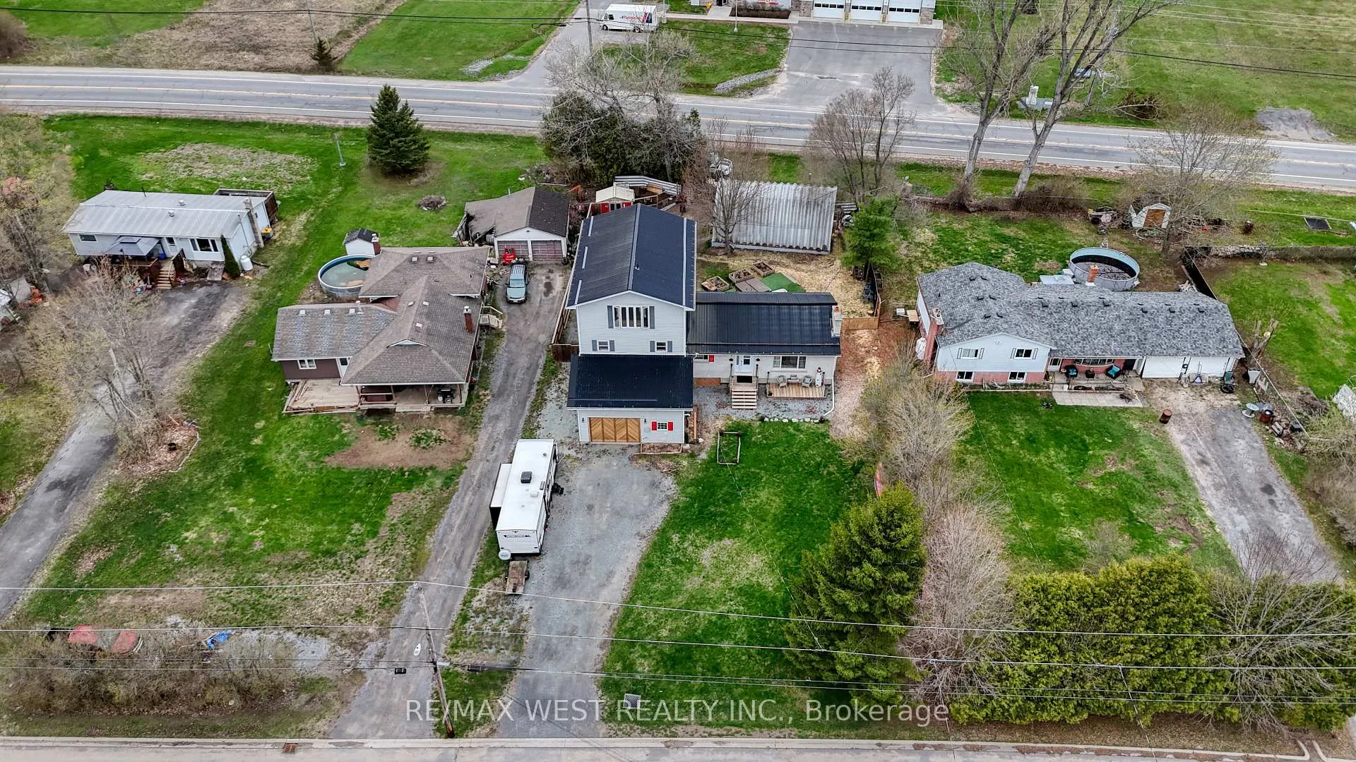 Photo 27 of 5571 Perth Road Crescent, Frontenac, Frontenac South — HOMEH