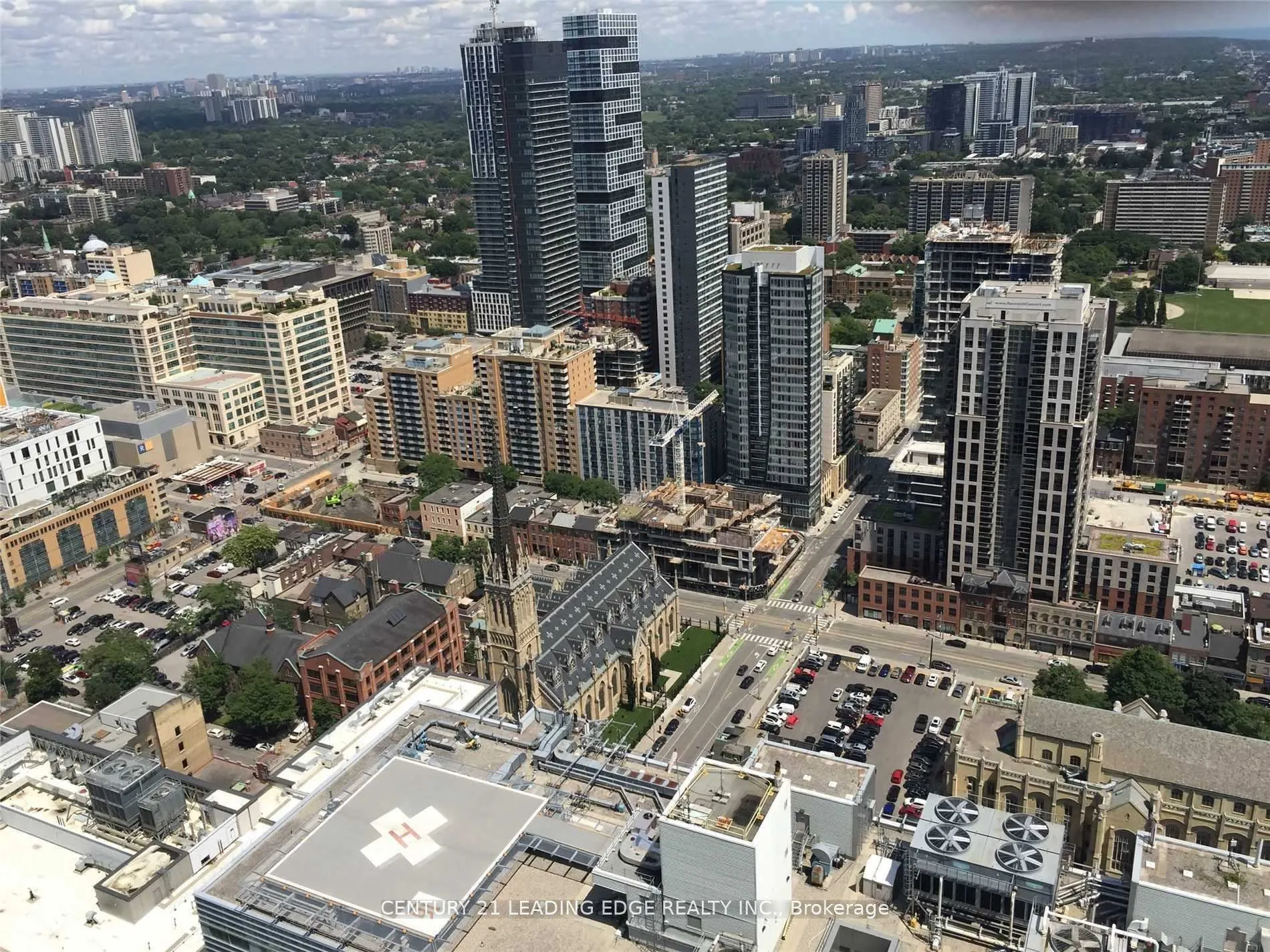 Photo 4 of Unit 4203, 197 Yonge Street, Toronto, Church-Yonge Corridor — HOMEH
